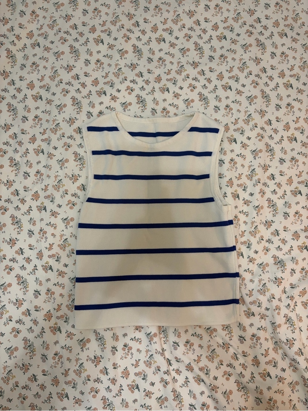 Source Unknown Cream Tank with Blue Stripes